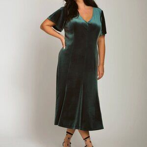NWT Universal Standard Green Velvet Solstice Dress XL 26W